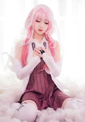 蓝色项圈